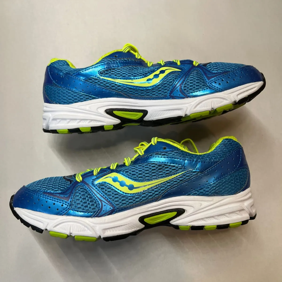 SAUCONY Women's Grid Cohesion 6 -Blue/Citron- Running Shoe - Size 10M Preowned